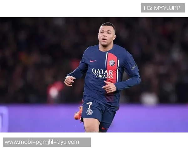 伊桑绝平巴黎姆巴佩晒弟弟照片称赞我的明星男孩展现疯狂剧本